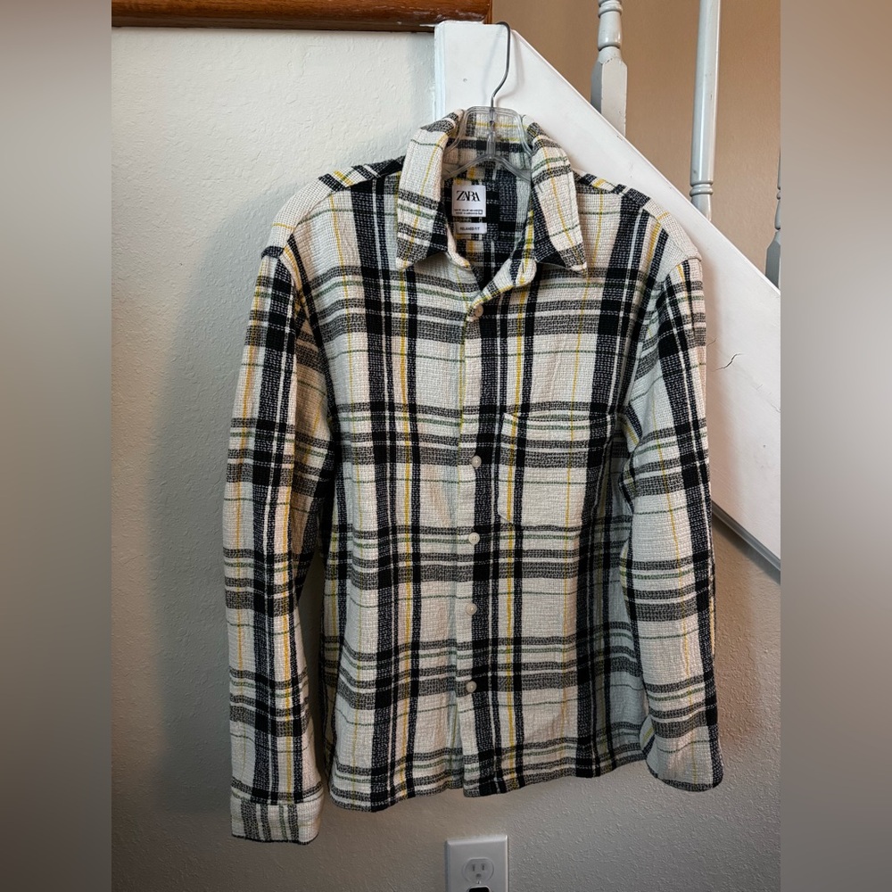 Zara Relaxed Fit Plaid Black and Cream Shirt